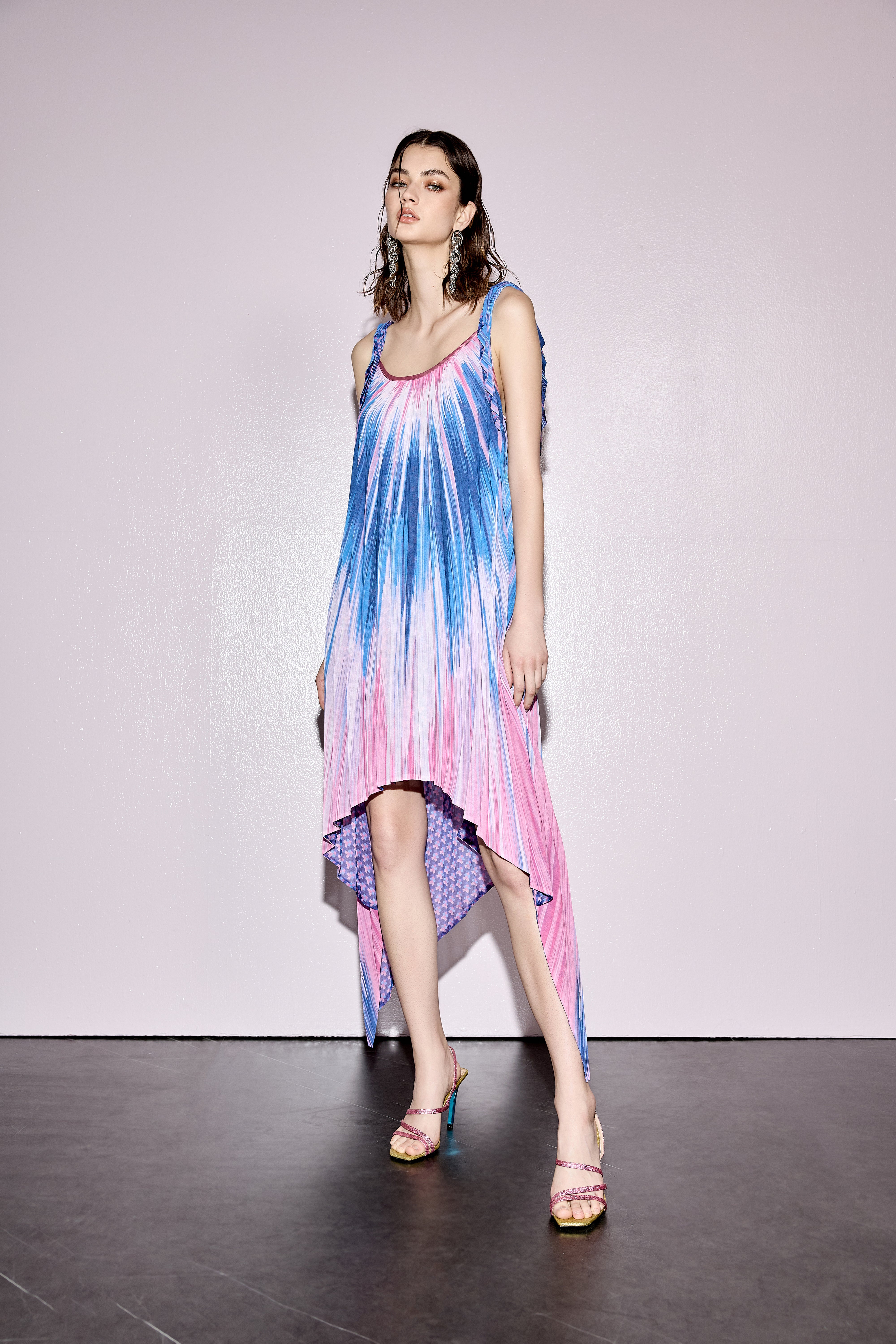 ZOELLE REVERSIBLE HI LOW DRESS