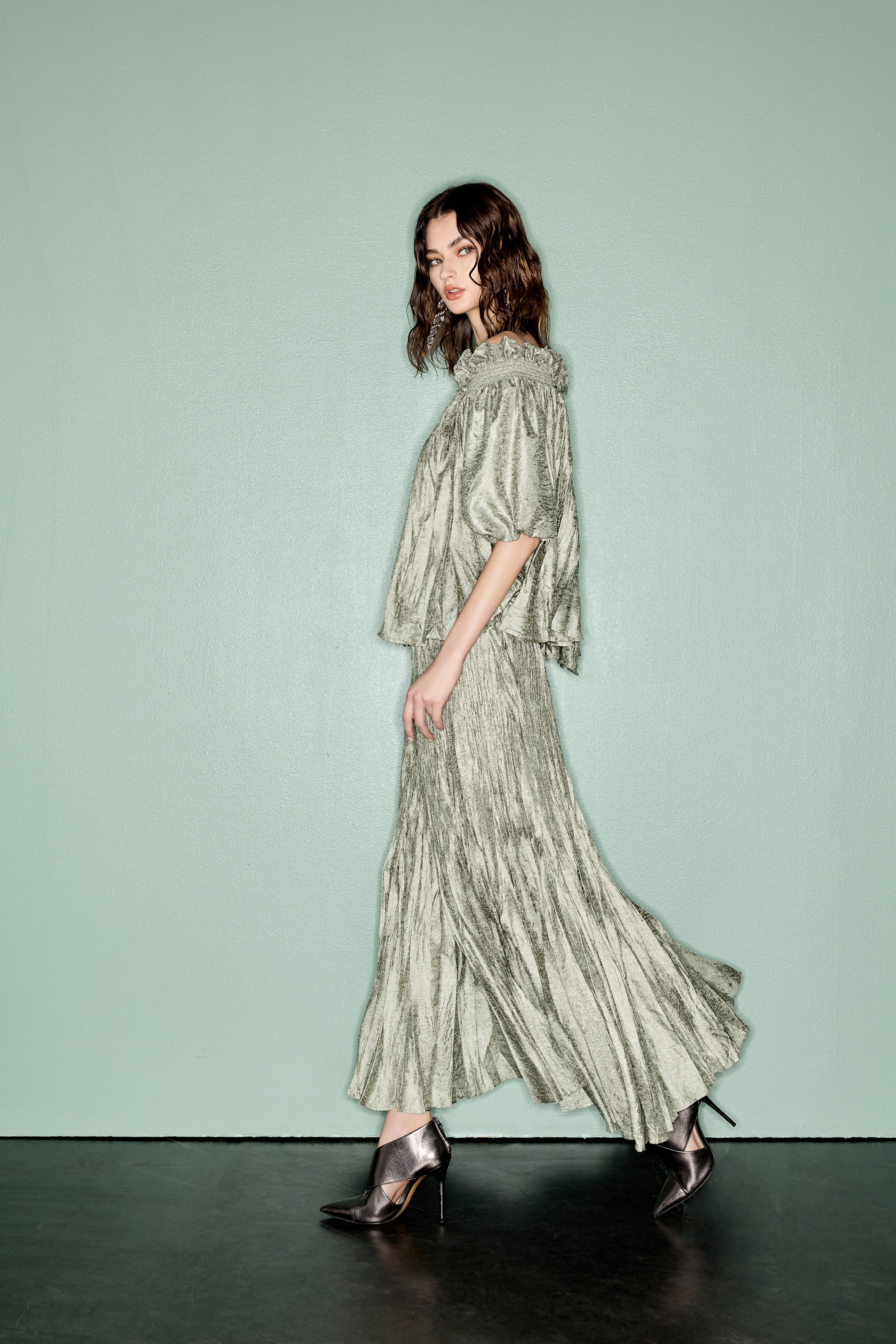 ZOELLE CRINKLE MAXI SKIRT