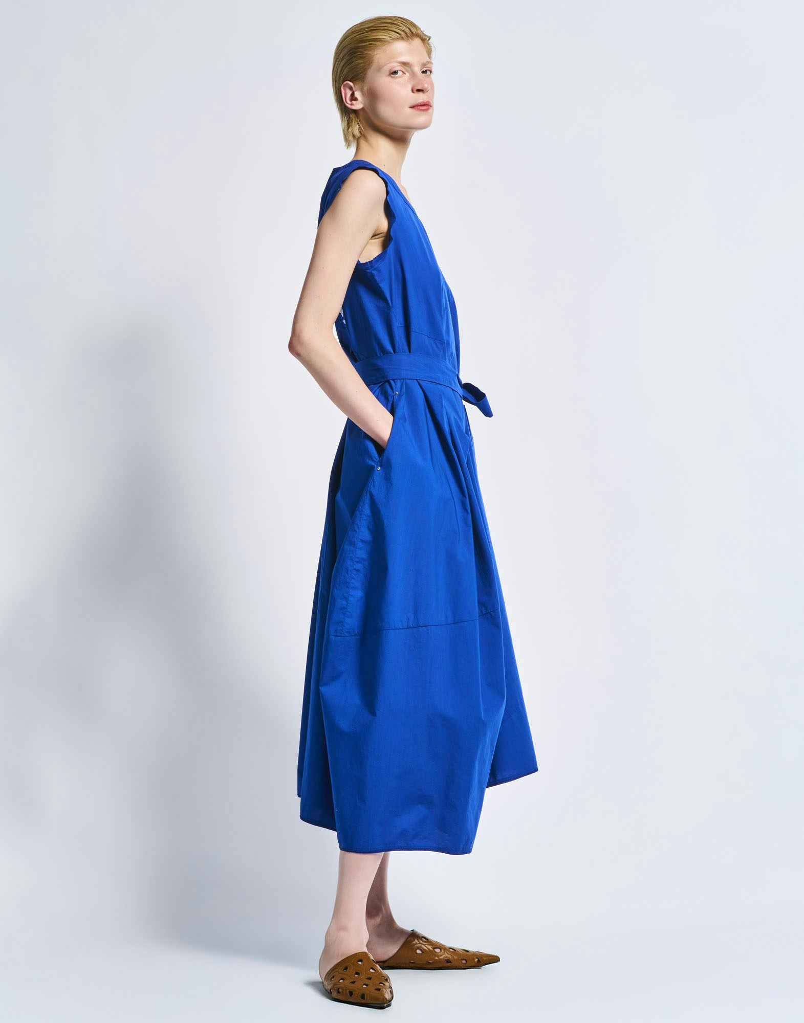 HIGH 721648 05E57 AWAKENING DRESS