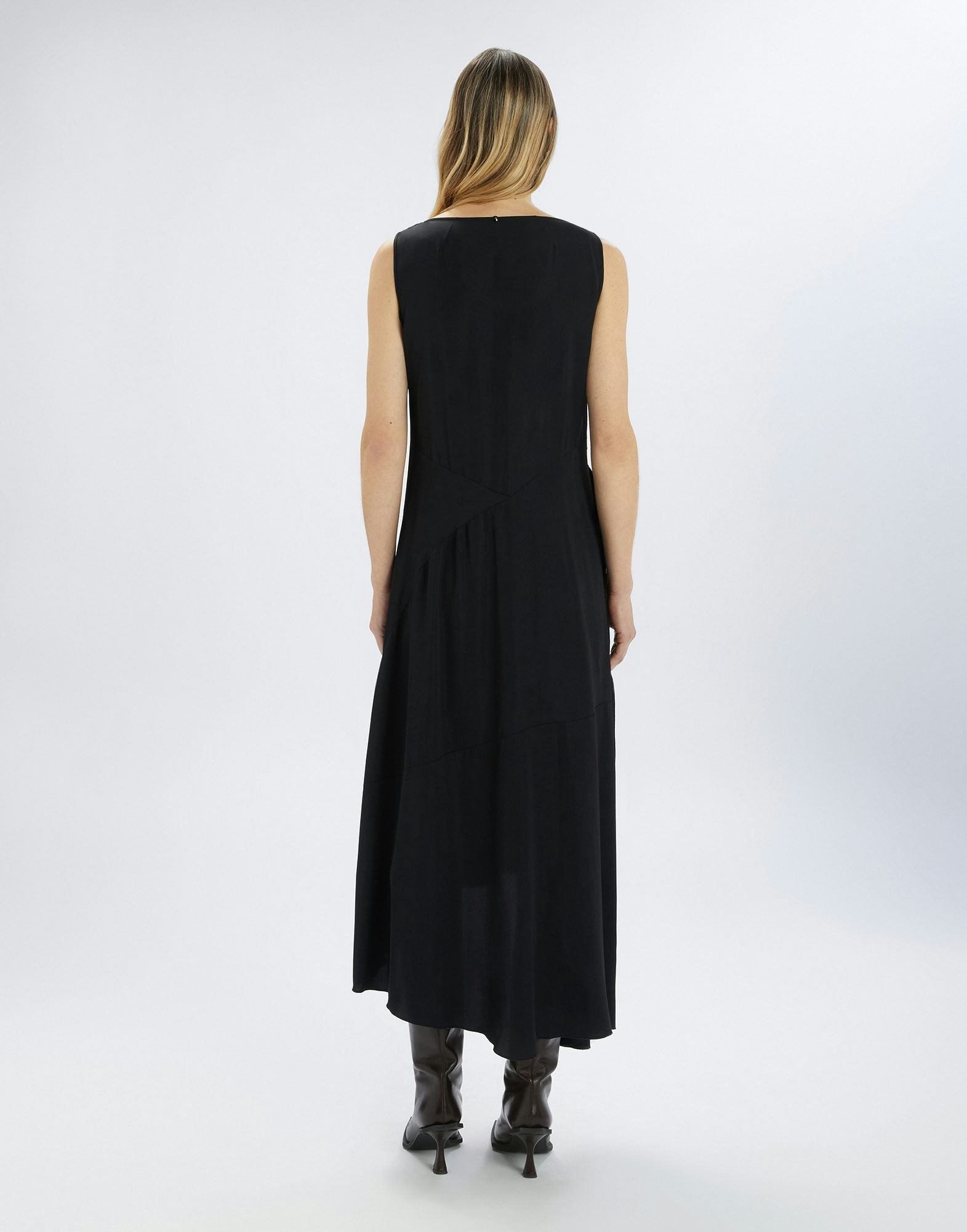 HIGH SOUND OFF DRESS 921021