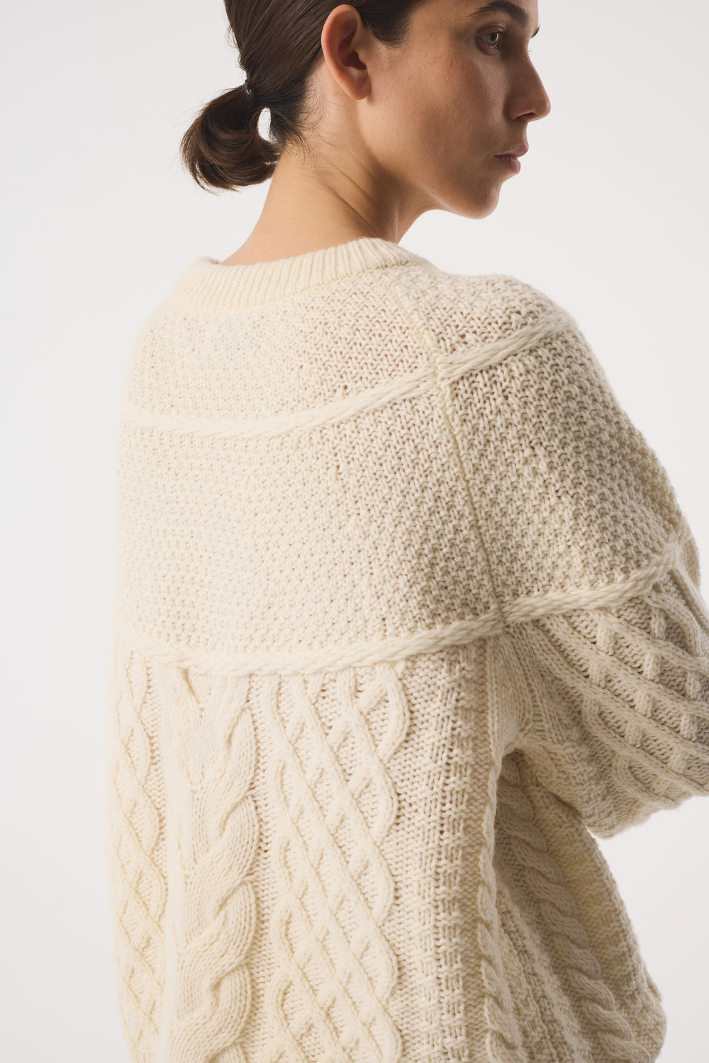 AKYN PAW25 LOVE SWEATER