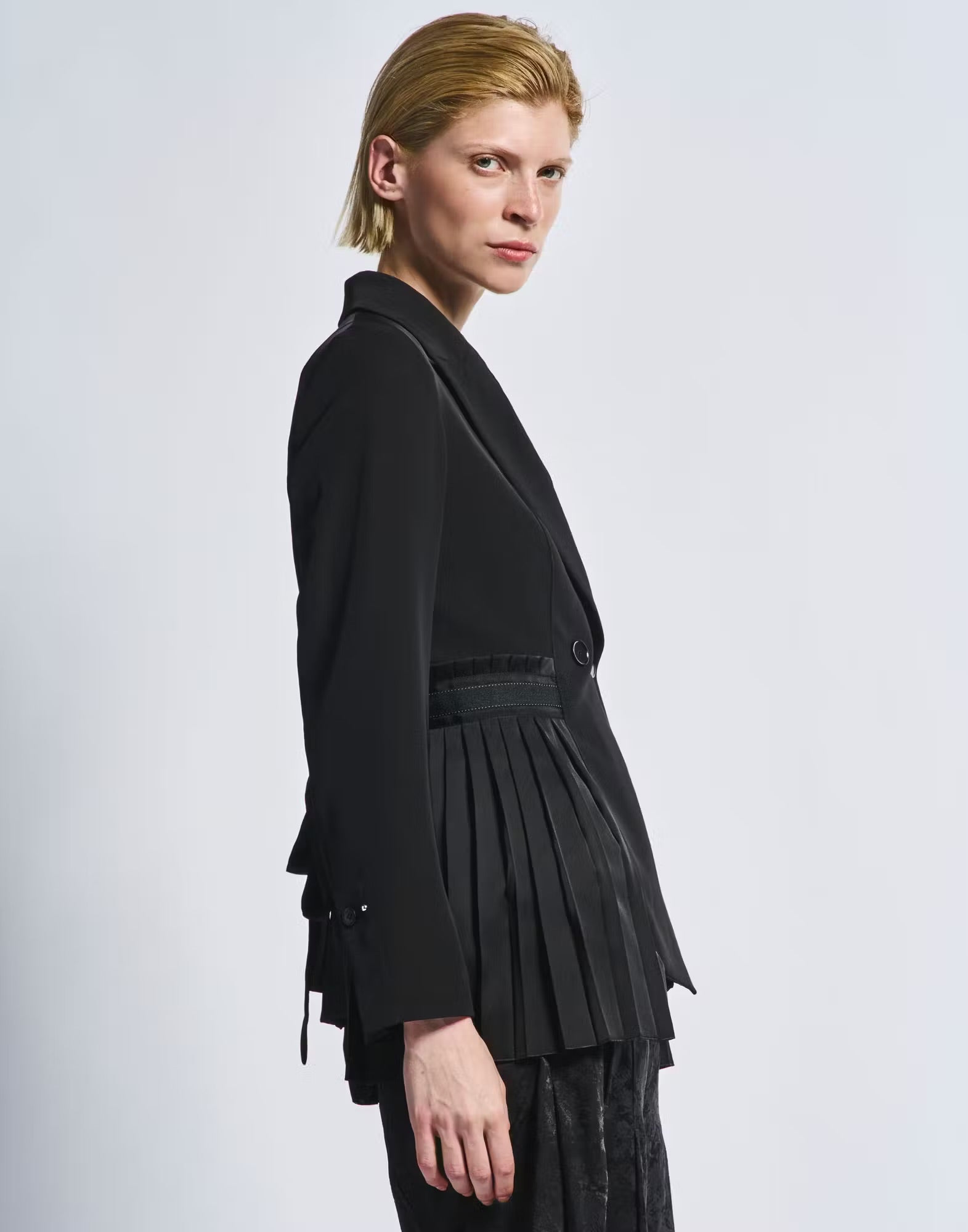 HIGH S30224 SCINTILLATE JACKET