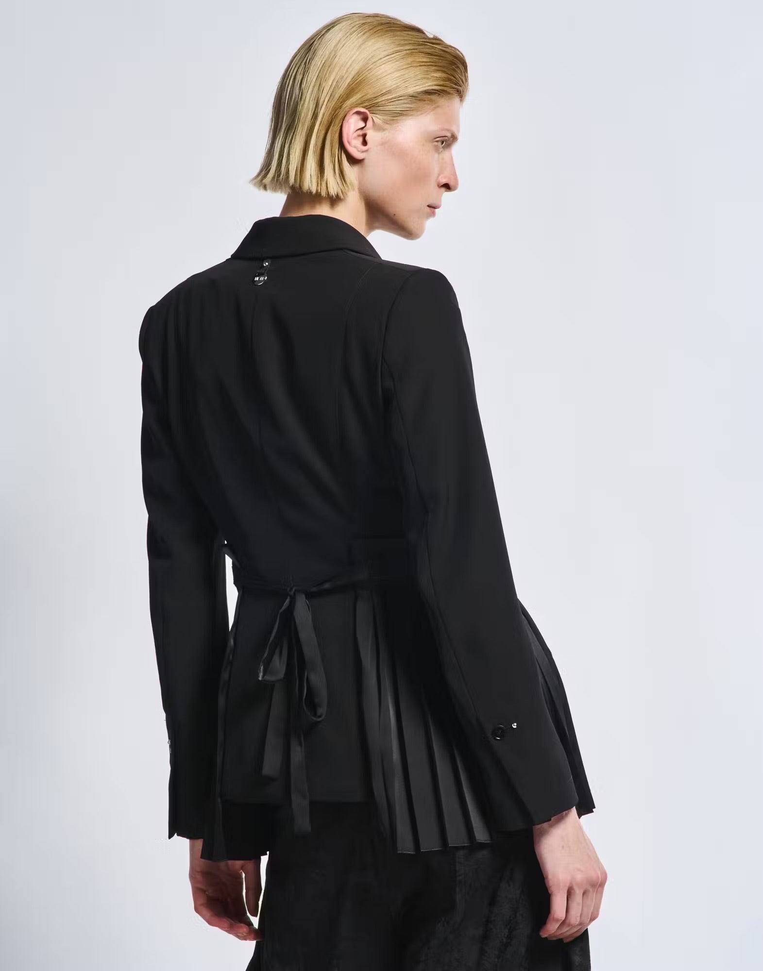 HIGH S30224 SCINTILLATE JACKET