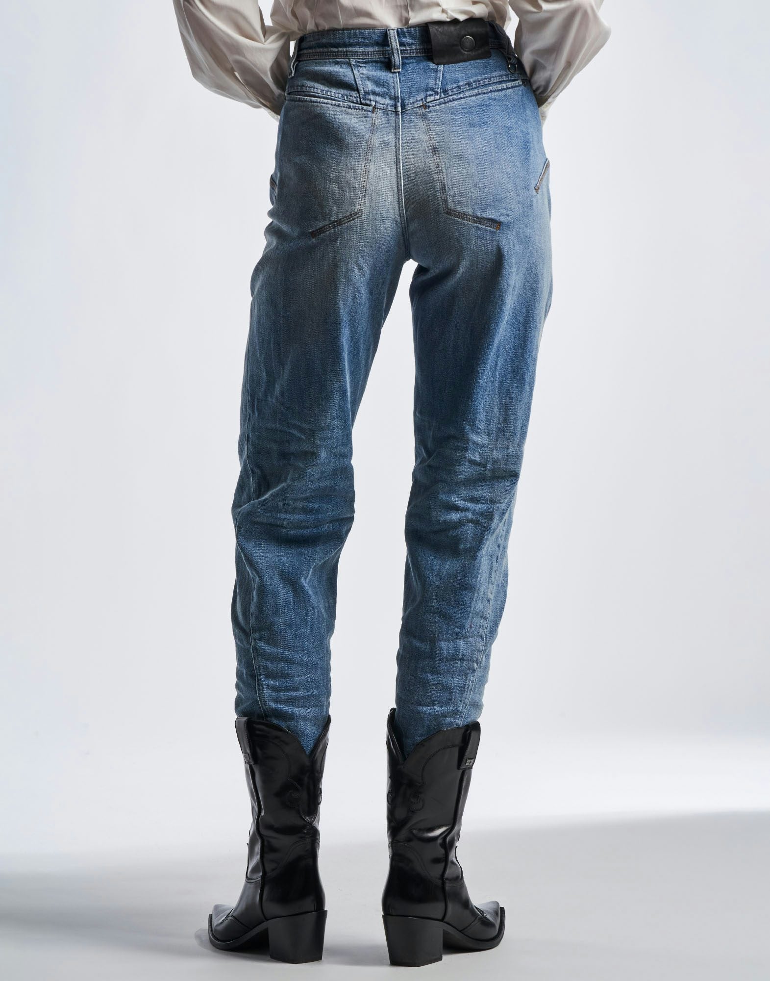 HIGH 702937 OPEN-OUT JEAN