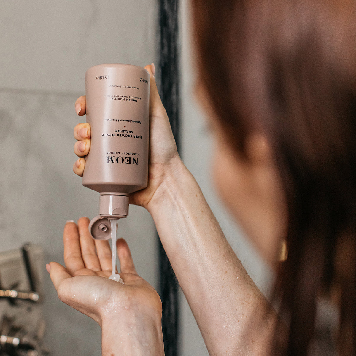 NEOM SUPER SHOWER POWER SHAMPOO