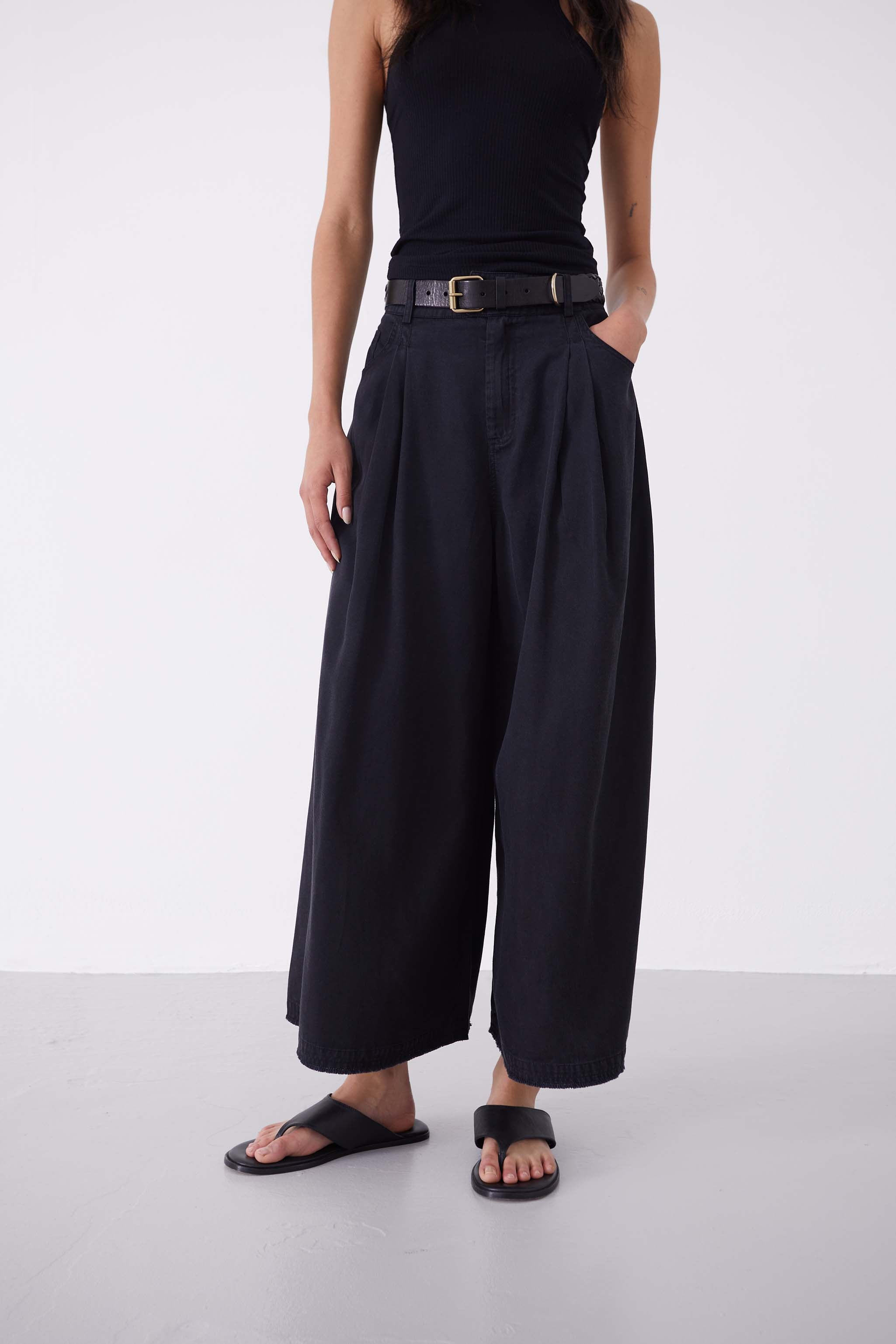 MOTHER OF PEARL P4419 ELLERY CROP RAW EDGE TRS