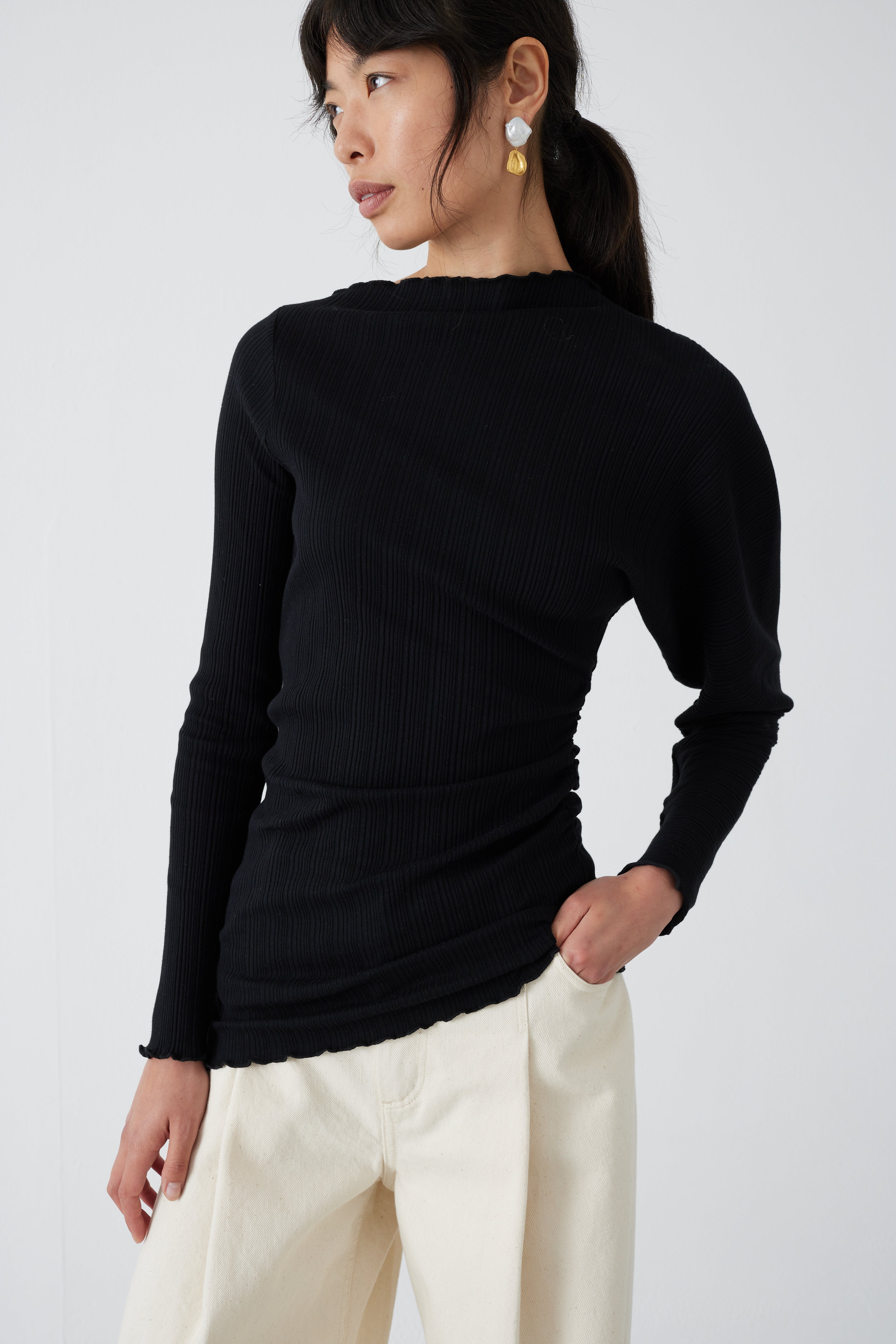 MOTHER OF PEARL LILIAH RIB TO