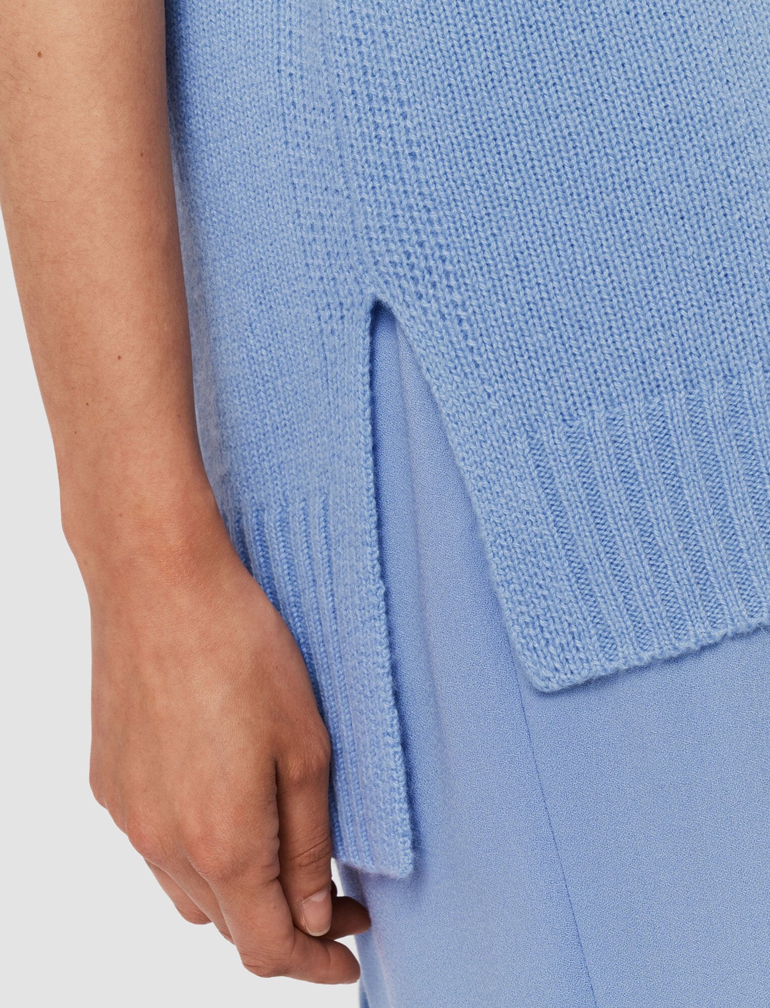 JOSEPH VEST OPEN CASHMERE TOP